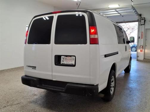 2011 Chevrolet Express 1500 Work Van