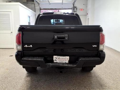 2017 Toyota Tacoma Limited