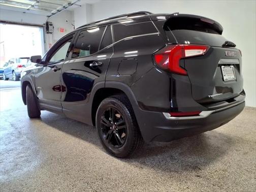 2022 GMC Terrain AT4