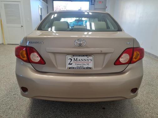 2009 Toyota Corolla LE
