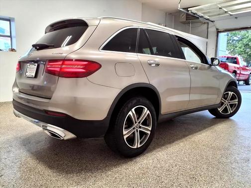 2019 Mercedes-Benz GLC 300 4MATIC