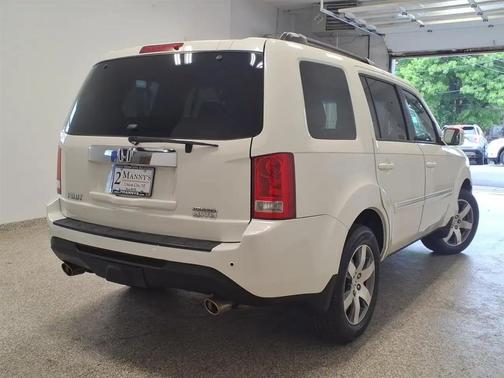 WHITE DIAMOND PEARL 2014 Honda Pilot Touring