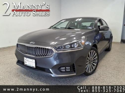 Platinum Graphite 2017 Kia Cadenza Technology