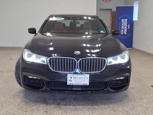 2019 BMW 750 i xDrive