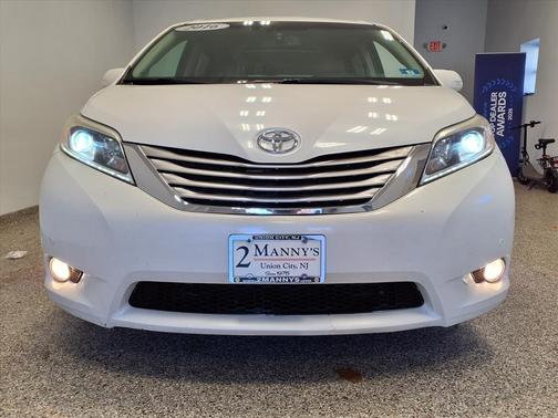 2016 Toyota Sienna Limited
