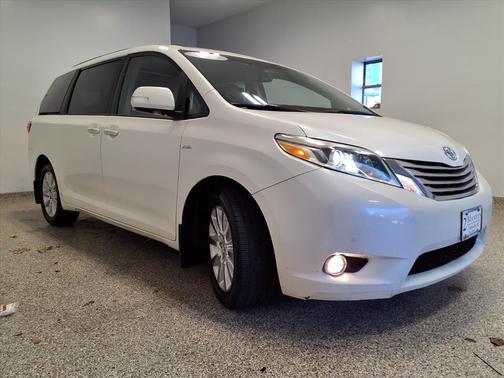 2016 Toyota Sienna Limited
