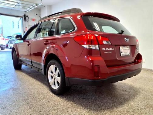 2014 Subaru Outback 2.5i