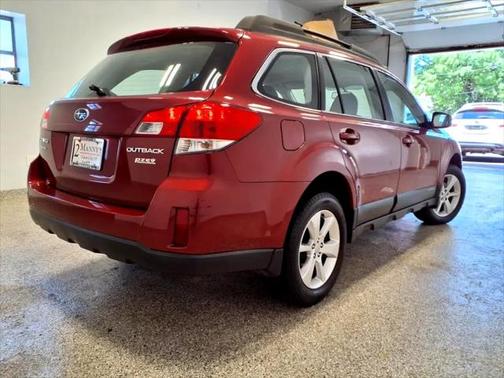 2014 Subaru Outback 2.5i