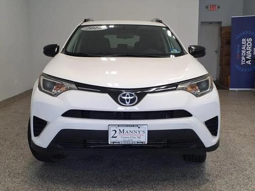Super White 2016 Toyota RAV4 LE