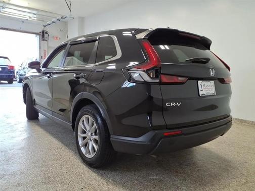 Crystal Black Pearl 2023 Honda CR-V EX