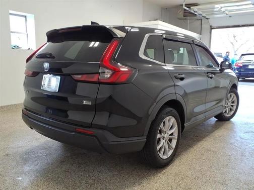 Crystal Black Pearl 2023 Honda CR-V EX