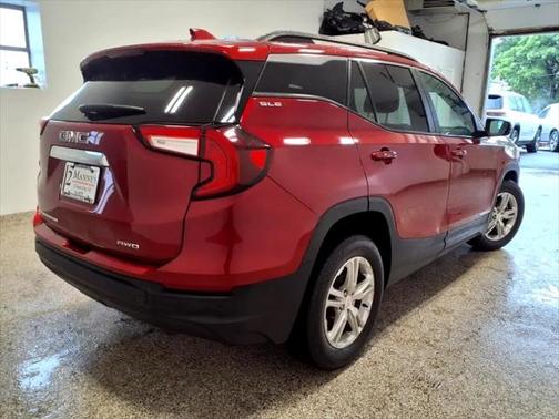 2022 GMC Terrain SLE