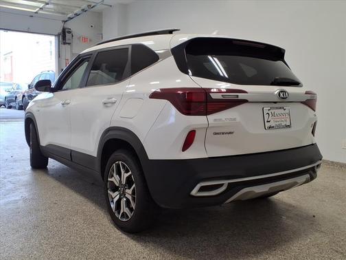 2021 Kia Seltos EX
