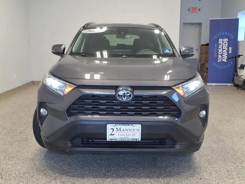 Magnetic Gray Metallic 2020 Toyota RAV4 XLE