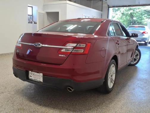 Ruby Red Metallic Tinted Clearcoat 2014 Ford Taurus SEL