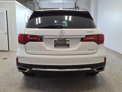 WHI 2017 Acura MDX 3.5L w/Technology Package