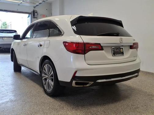 WHI 2017 Acura MDX 3.5L w/Technology Package