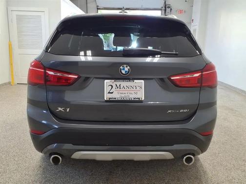 Mineral Gray Metallic 2021 BMW X1 xDrive28i
