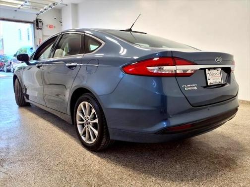 2018 Ford Fusion Energi SE Luxury