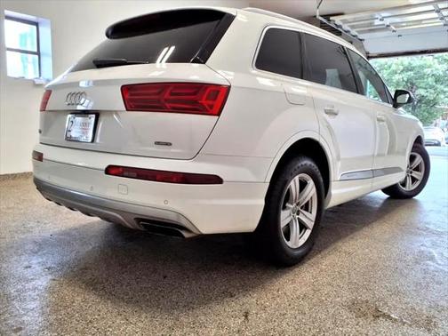 2018 Audi Q7 2.0T Premium Plus