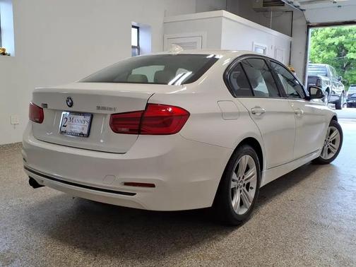 ALPINE WHITE 2016 BMW 328 4dr Sdn 328i RWD South Africa SULEV