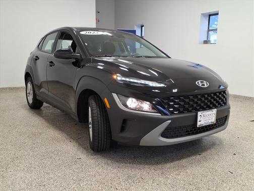 2023 Hyundai KONA SE