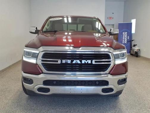 Delmonico Red Pearlcoat 2019 RAM 1500 Big Horn