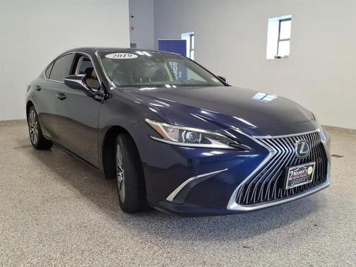 BLU 2019 Lexus ES 350 Base