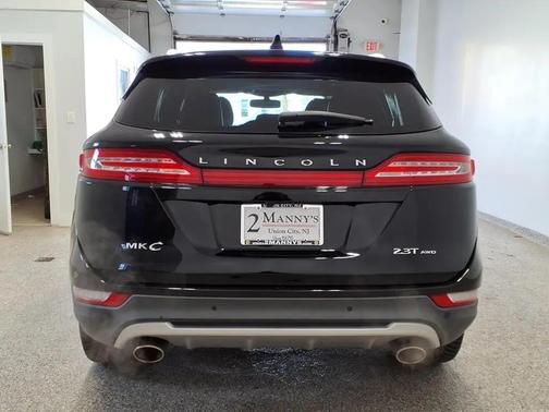 BLK 2017 Lincoln MKC Reserve