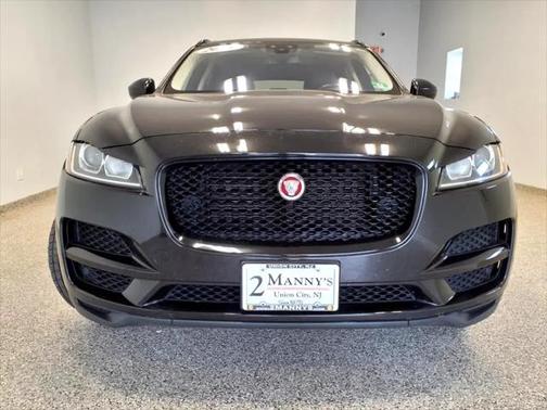 2018 Jaguar F-PACE 25t Premium