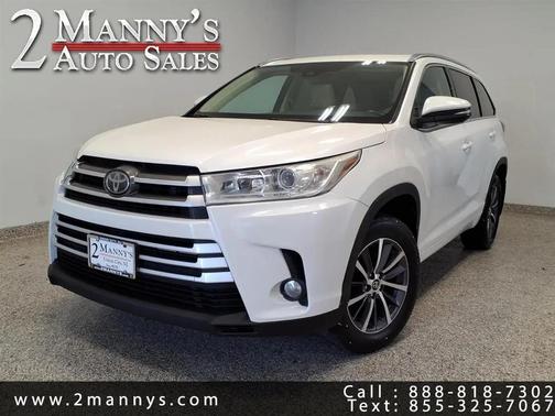 WHI 2018 Toyota Highlander SE