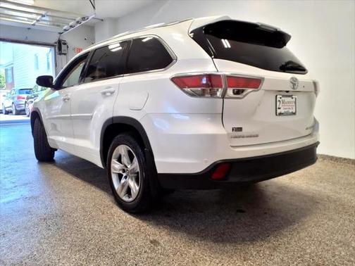 2016 Toyota Highlander Limited