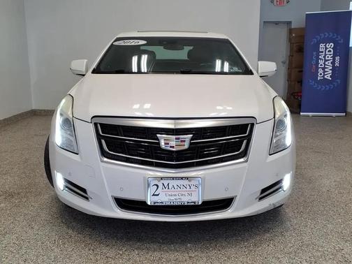 WHI 2016 Cadillac XTS Luxury