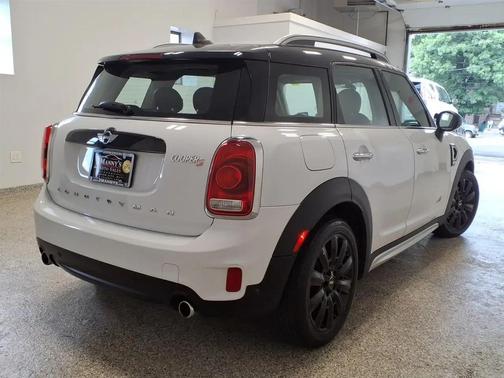 WHI 2018 MINI Countryman Cooper S ALL4