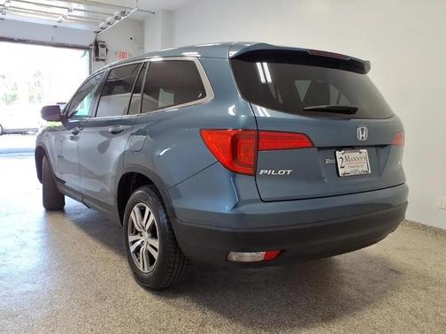 STEEL SAPPHIRE METALLIC 2016 Honda Pilot EX