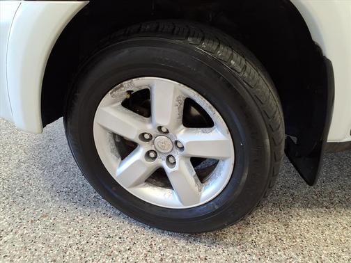 2005 Toyota RAV4 Base