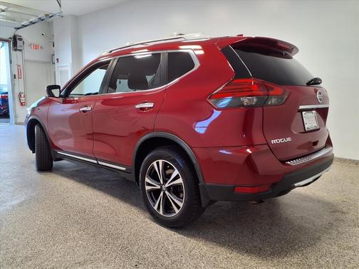 2017 Nissan Rogue SL