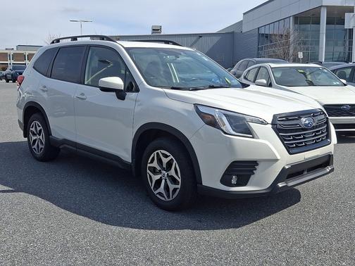 2024 Subaru Forester Premium