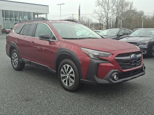 2025 Subaru Outback Premium