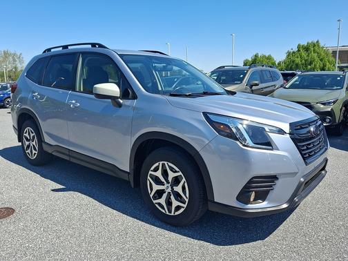 Ice Silver Metallic - ISM 2023 Subaru Forester Premium