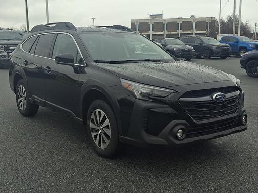 Crystal Black Silica - CB3 2025 Subaru Outback Premium