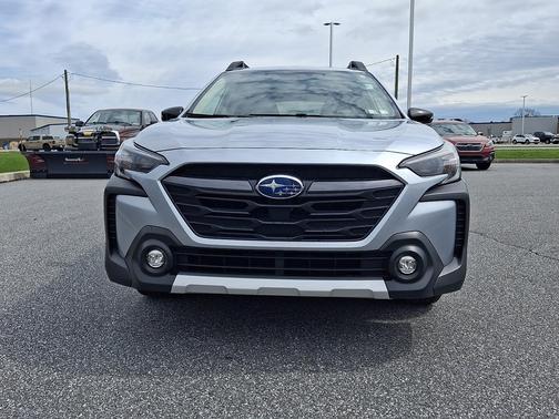 Ice Silver Metallic - IS1 2025 Subaru Outback Limited