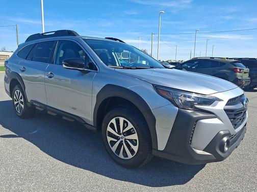 Ice Silver Metallic - IS1 2025 Subaru Outback Premium