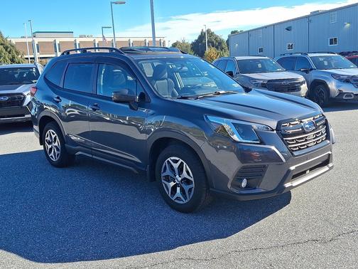 2022 Subaru Forester Premium