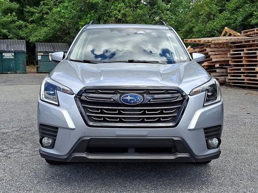 Ice Silver Metallic - ISM 2023 Subaru Forester Premium