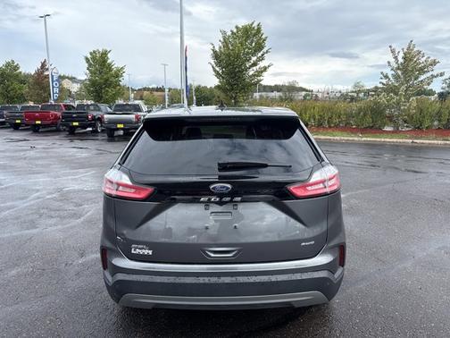 2024 Ford Edge SPORT