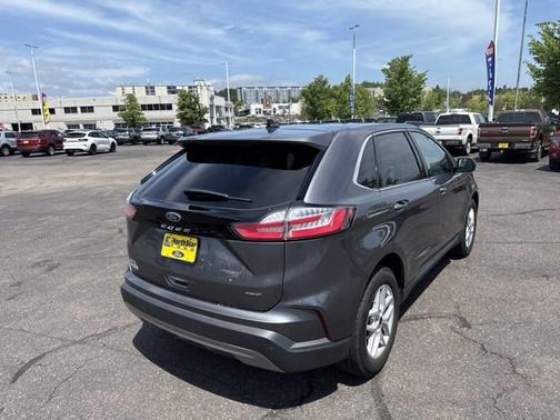 2024 Ford Edge SPORT