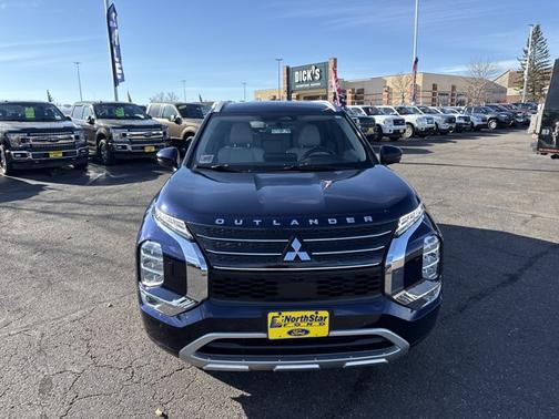 2022 Mitsubishi Outlander SEL