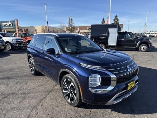 2022 Mitsubishi Outlander SEL