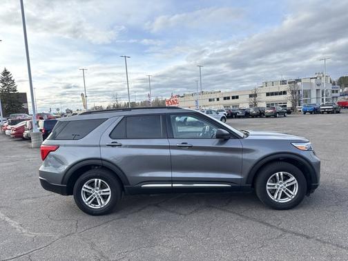 CARBONIZED GRAY METALLIC 2023 Ford Explorer XLT